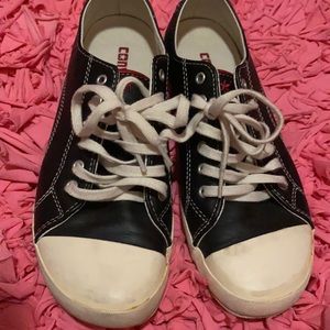 Women’s converse 6.5 Leather